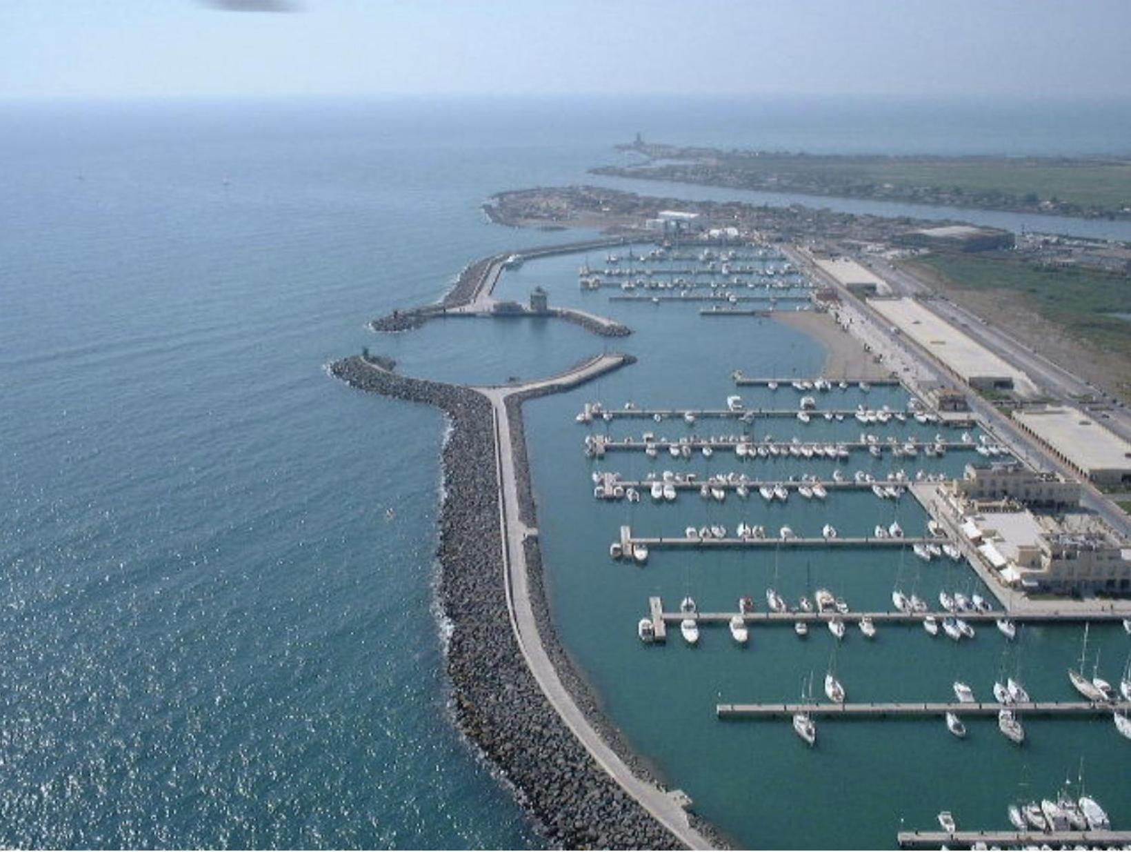 Piuma Celeste A Due Passi Dal Mare E Dal Centro Storico Lido di Ostia Exteriör bild